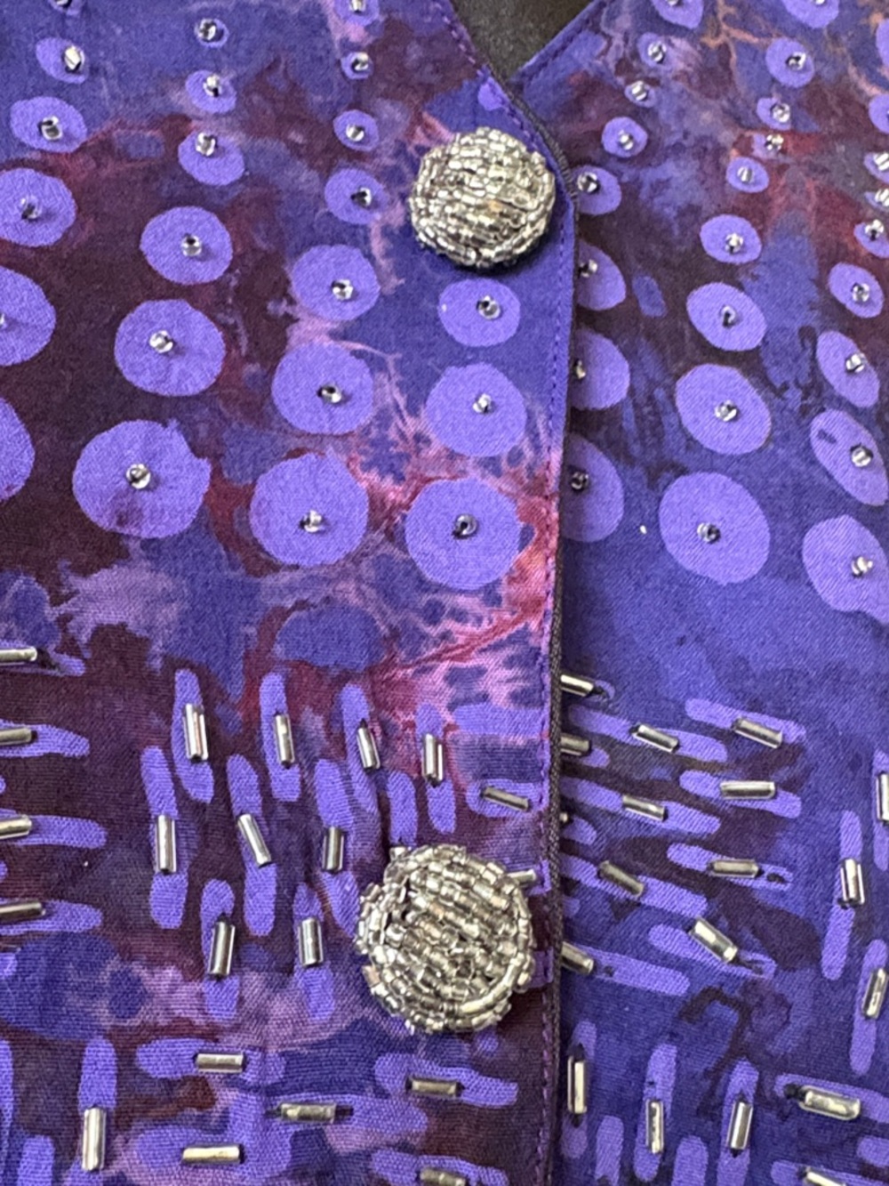 Red’s Threads Vintage Purple Patterned Beaded Button-Front Vest - Picture 10 of 12